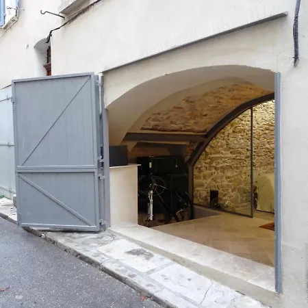Apartment D'architecte Atypique T2 *